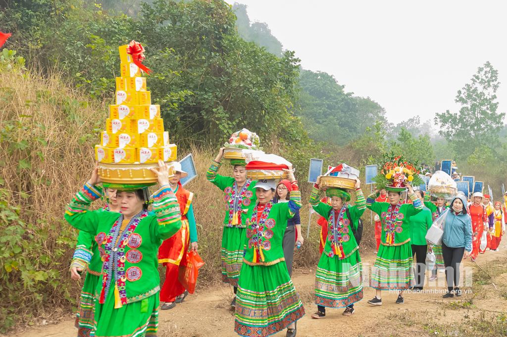 Lễ hội Đền Cát Đùn năm 2025 tại Gia Hưng (Gia Viễn). Ảnh: Ngọc Linh.