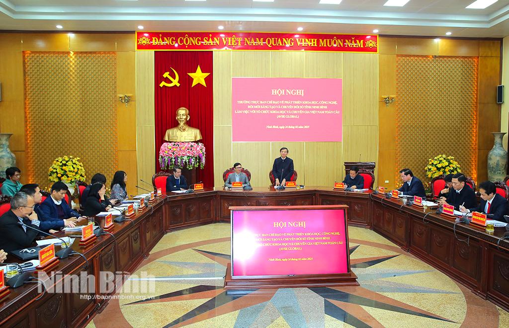 Quang cảnh hội nghị.