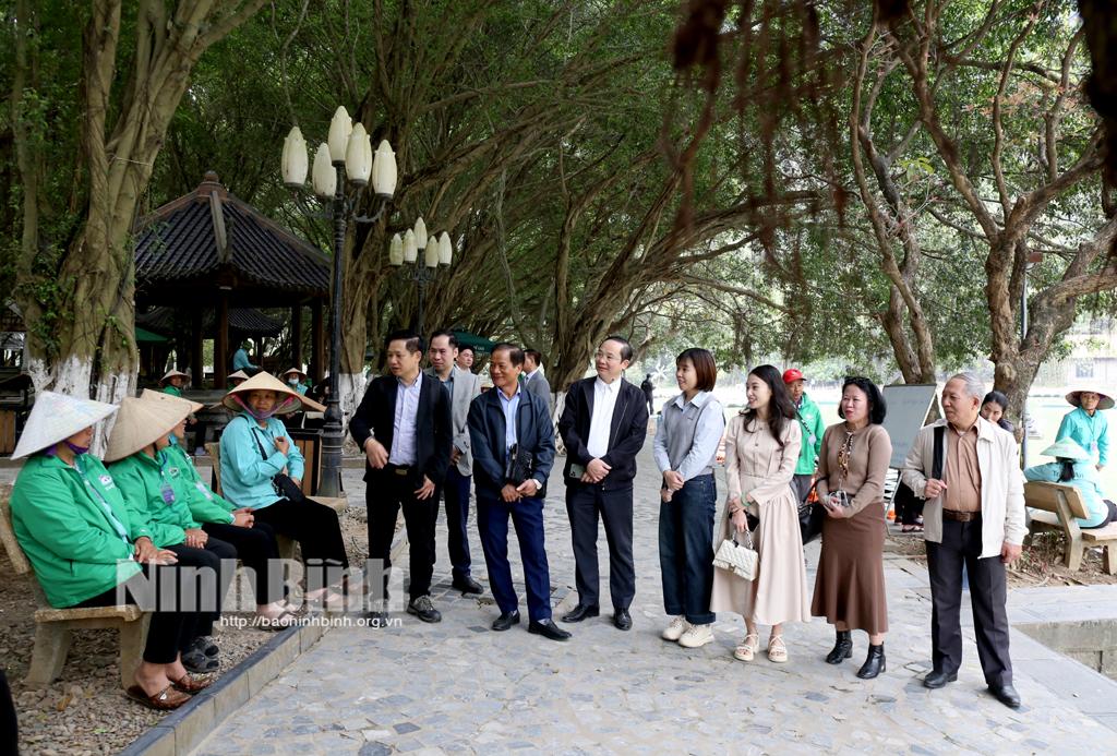 Đoàn công tác khảo sát, thẩm định tại Khu du lịch sinh thái Tràng An.