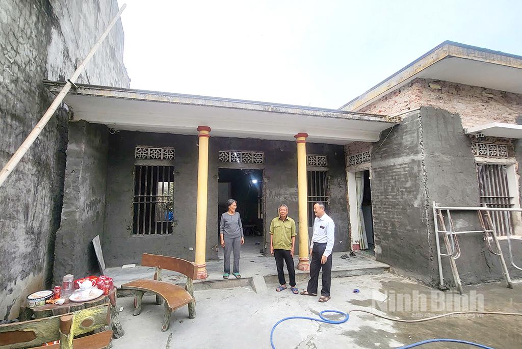 Ngôi nhà của gia đình ông Lương Văn Thành (phố Hợp Thành, phường Ninh Khánh) được sửa chữa khang trang.