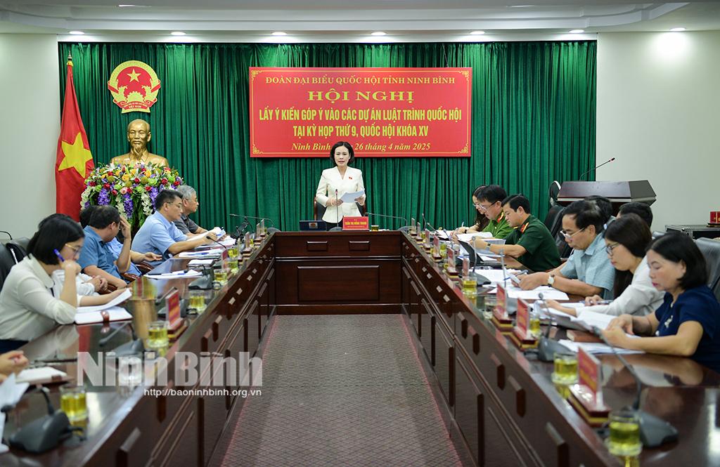 Quang cảnh hội nghị.