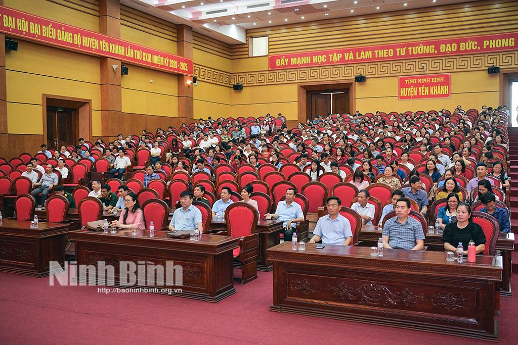 Các đại biểu dự lớp bồi dưỡng.