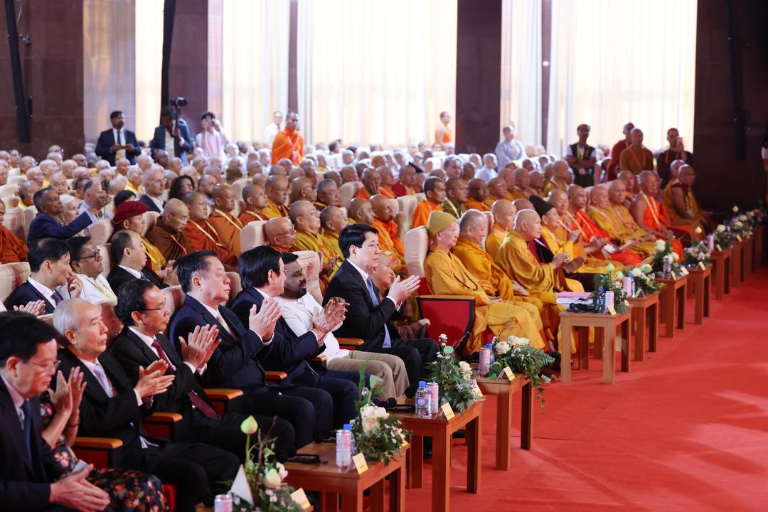 Các đại biểu dự khai mạc Đại lễ Vesak 2025. Ảnh: TTXVN