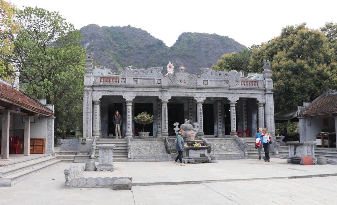 Không gian văn hoá Hành cung Vũ Lâm tại Đền Thái Vi (xã Ninh Hải, thành phố Hoa Lư). Ảnh: TTXVN