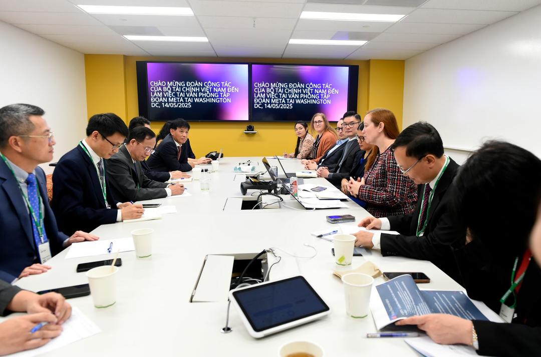 Đoàn công tác Bộ Tài chính làm việc với Tập đoàn Meta.