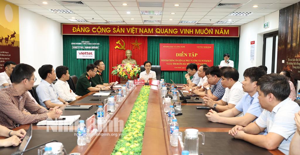 Quang cảnh diễn tập.