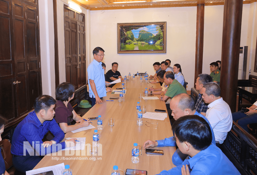 Quang cảnh buổi kiểm tra.