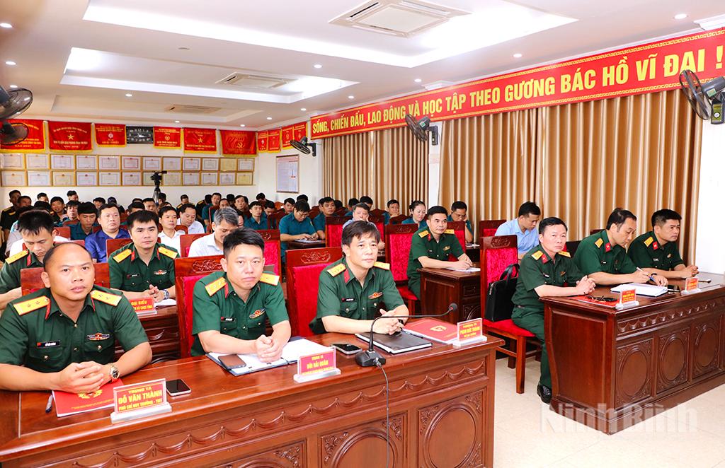 Các đại biểu dự hội nghị.