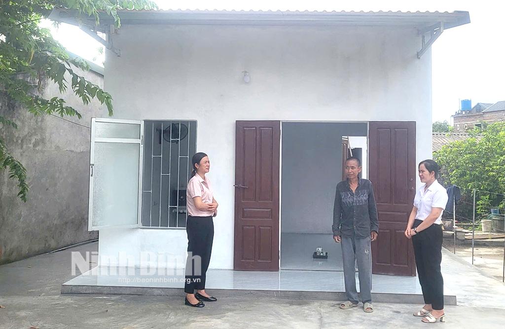 Ngôi nhà của ông Trần Văn Tân (thôn Lải, xã Thạch Bình, Nho Quan) được hỗ trợ xây dựng từ chương trình xoá nhà tạm, nhà dột nát của tỉnh.