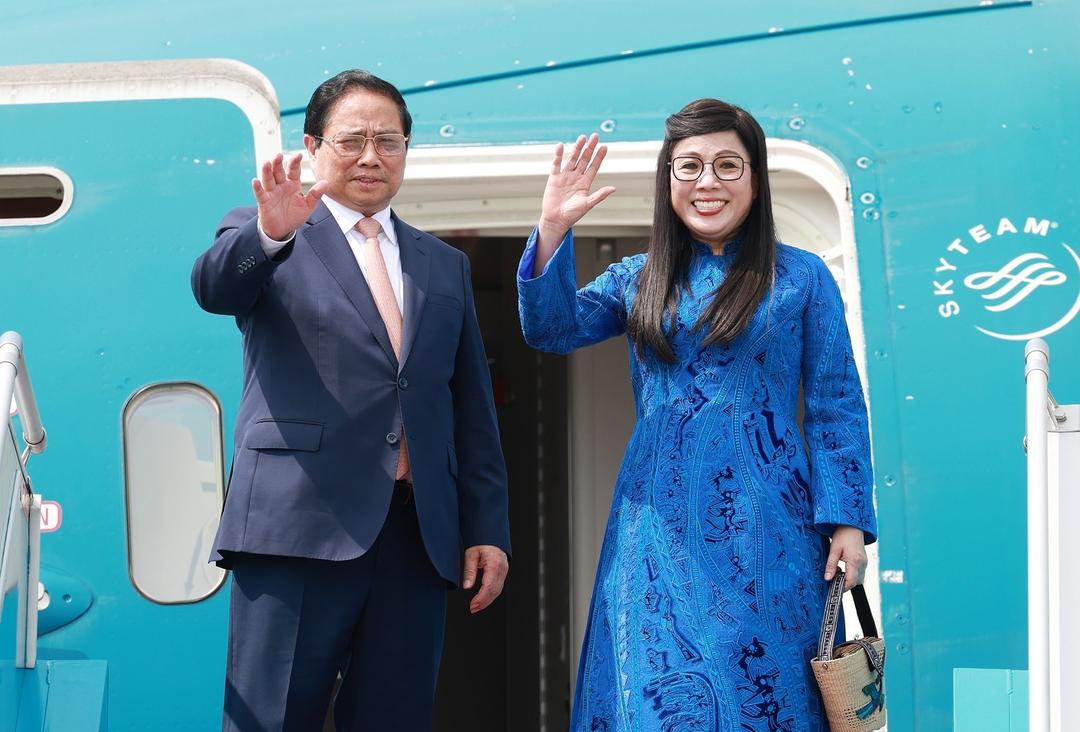 Thủ tướng Chính phủ Phạm Minh Chính và Phu nhân lên đường tham dự Hội nghị Thượng đỉnh BRICS mở rộng năm 2025 tại Brazil.