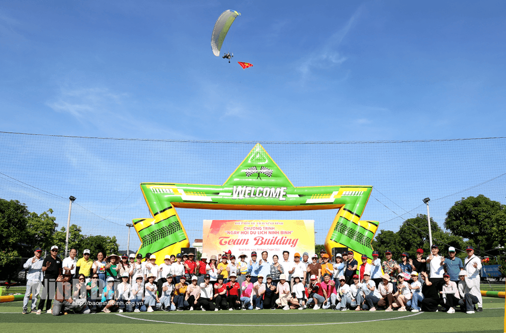 Sự kiện thu hút gần 200 doanh nghiệp kinh doanh dịch vụ du lịch và người làm du lịch trong tỉnh tham gia.