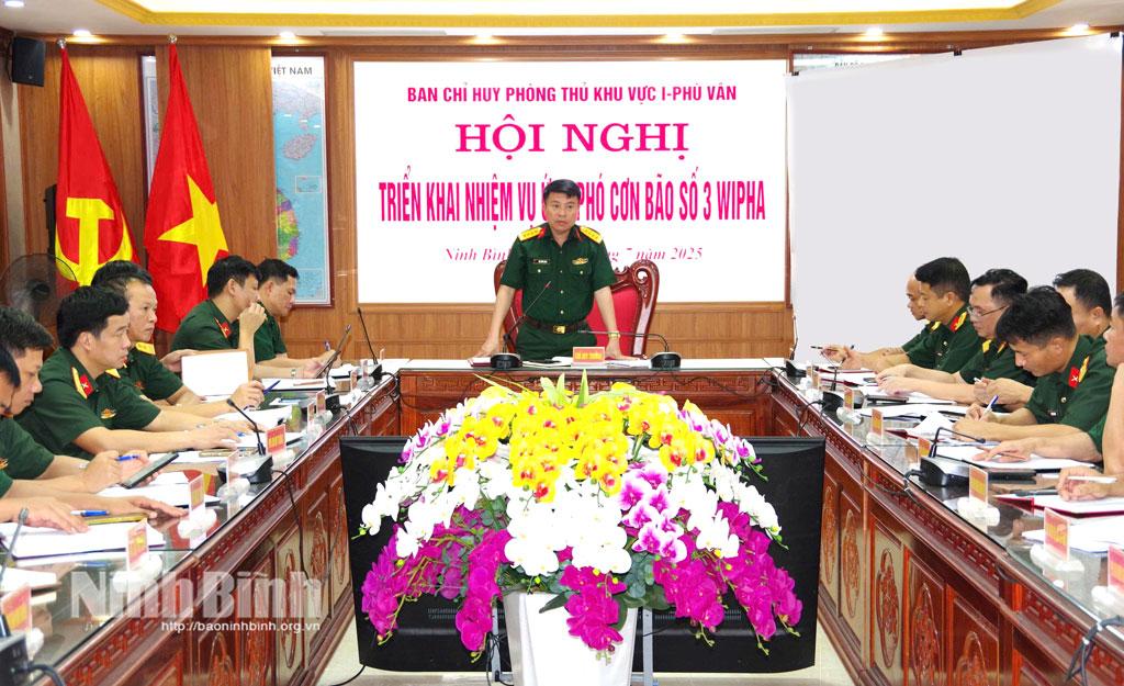 Các đại biểu dự hội nghị.