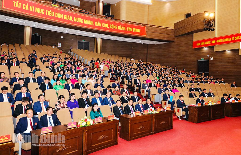 Các đại biểu dự phiên trù bị Đại hội.