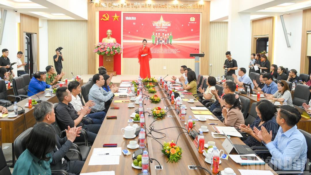 Toàn cảnh buổi họp báo công bố chương trình. Ảnh: Thế Đại