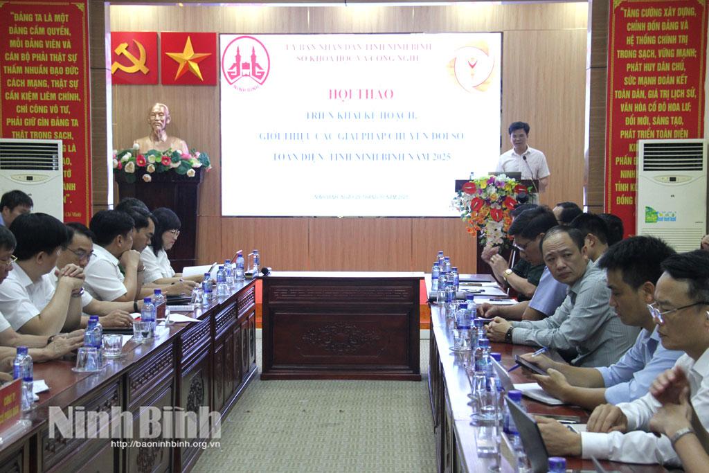 Quang cảnh hội thảo