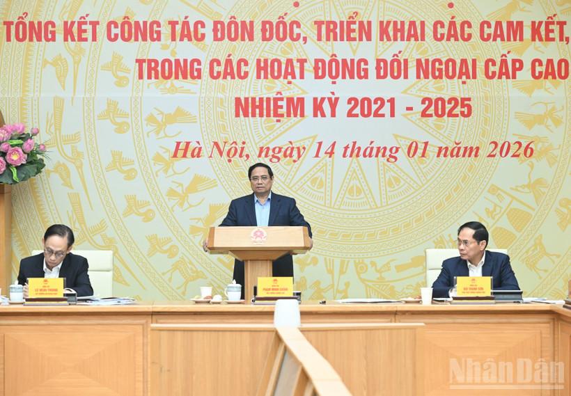 Thủ tướng Chính phủ Phạm Minh Chính chủ trì Hội nghị tại điểm cầu Trung ương. Ảnh: Trần Hải