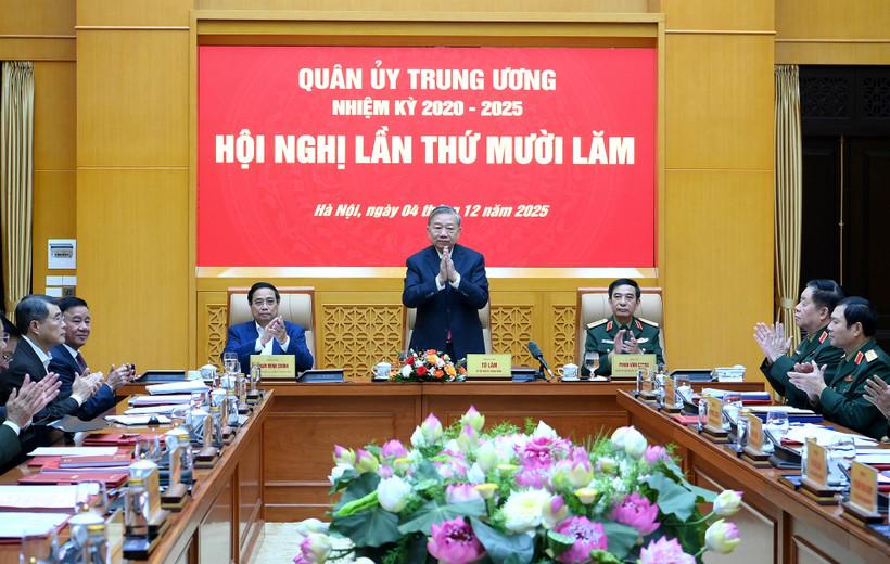 Tổng Bí thư Tô Lâm, Bí thư Quân ủy Trung ương, chủ trì Hội nghị Quân ủy Trung ương lần thứ 15. (Ảnh: ĐĂNG KHOA)
