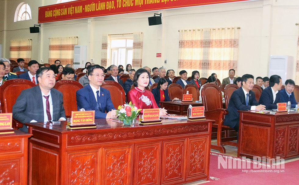 Các đại biểu dự hội nghị.