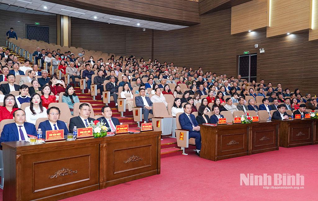 Các đại biểu dự hội nghị. Ảnh: Hoa Hiên