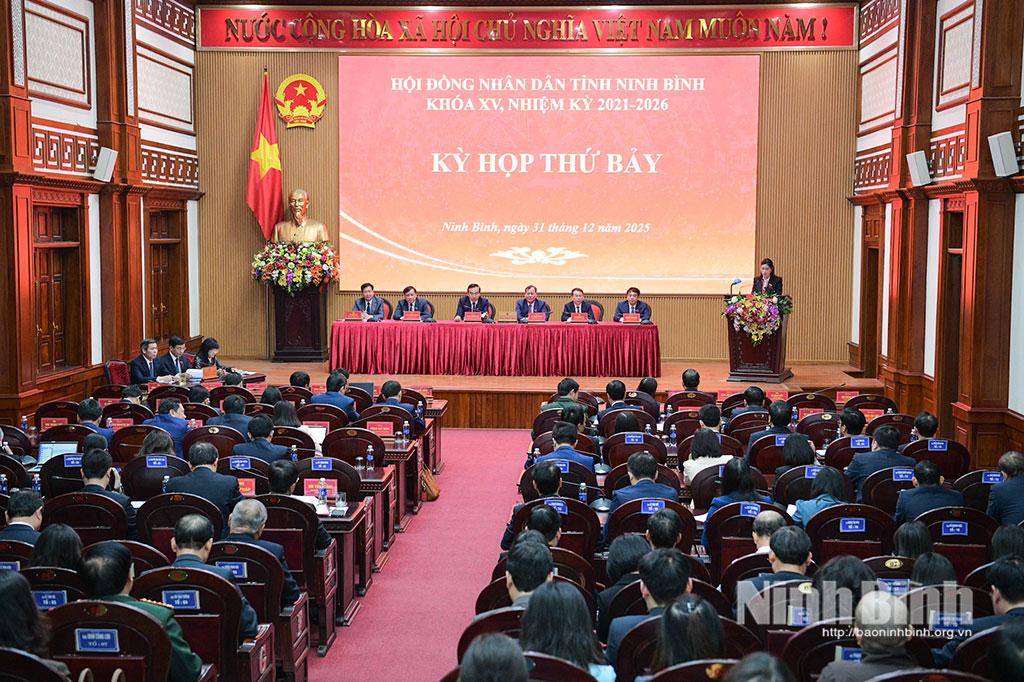 Quang cảnh kỳ họp.