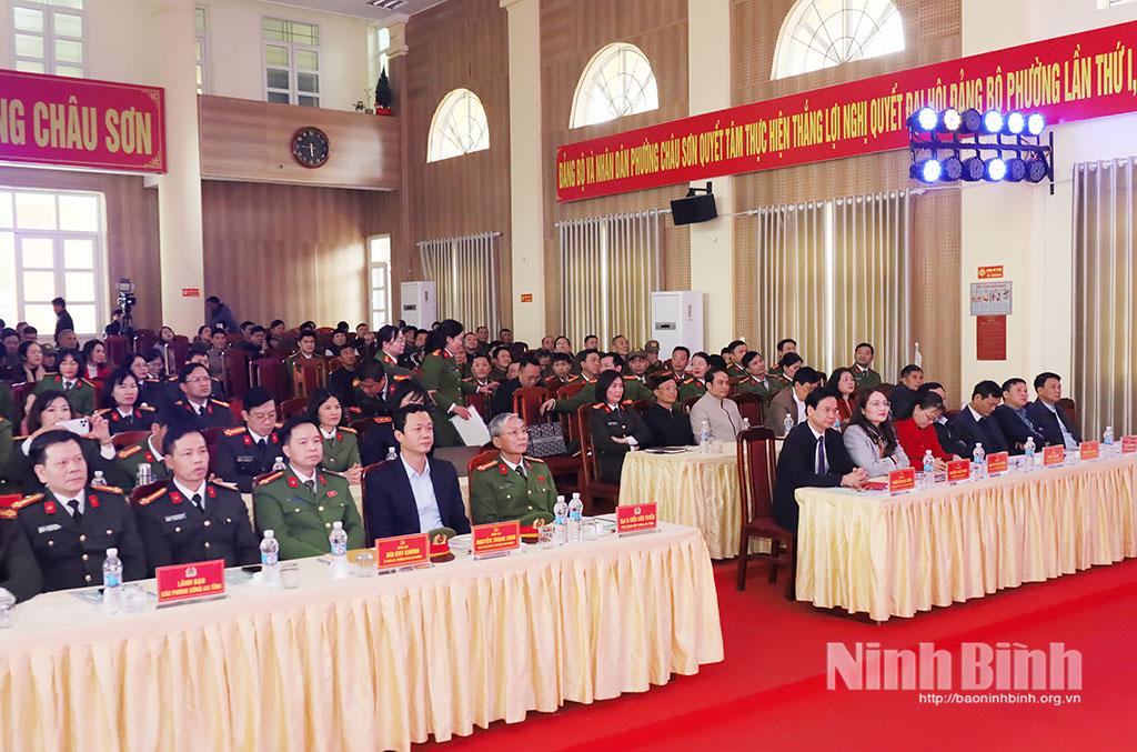 Các đại biểu dự hội nghị.