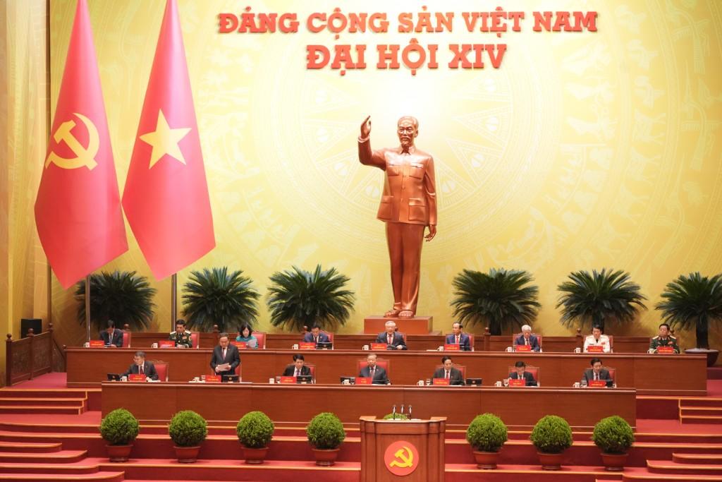 Các đồng chí lãnh đạo chủ chốt của Đảng, Nhà nước chủ trì phiên họp trù bị Đại hội XIV của Đảng.