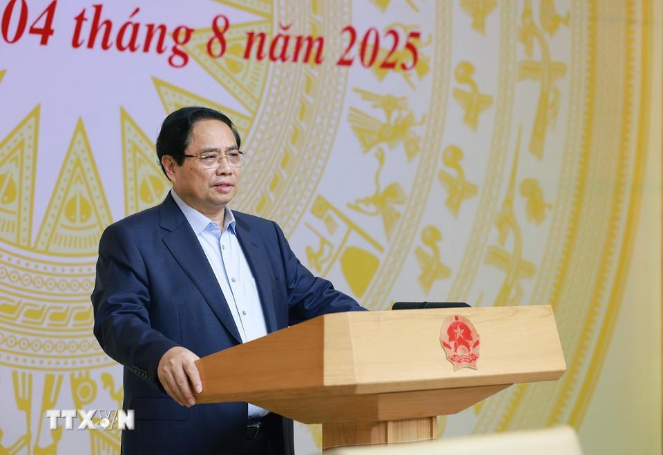 Thủ tướng Phạm Minh Chính chủ trì phiên họp lần thứ hai của Ban Chỉ đạo Quốc gia về phát triển ngành công nghiệp bán dẫn. (Ảnh: TTXVN)