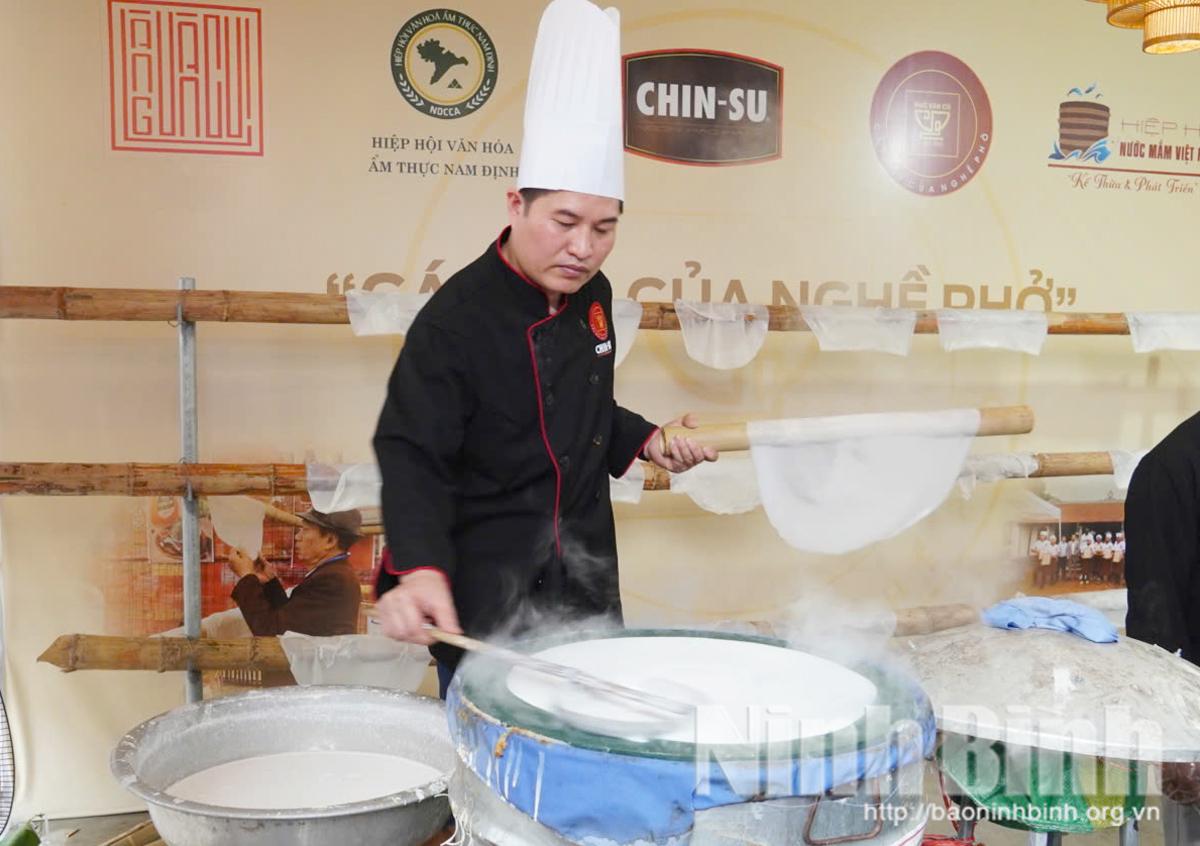 Làng Vân Cù sẵn sàng cho du khách trải nghiệm nghề phở tại Festival Phở 2026