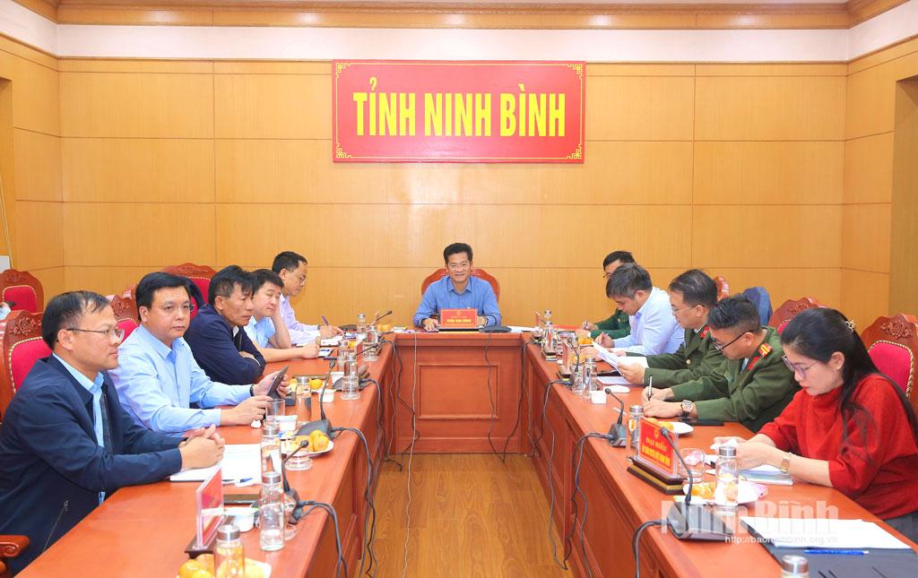 Quang cảnh phiên họp tại điểm cầu tỉnh Ninh Bình.