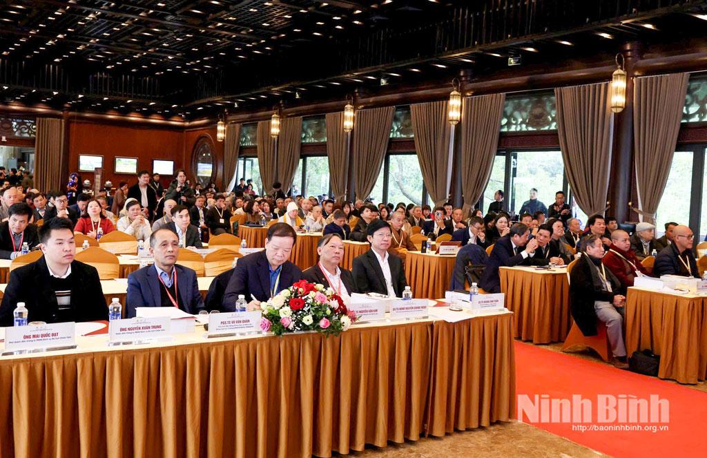 Các đại biểu dự Hội thảo.