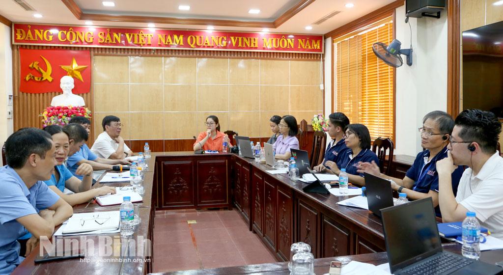 Đại diện Hội NTC tỉnh, Sở Y tế tiếp và làm việc với Đoàn công tác.