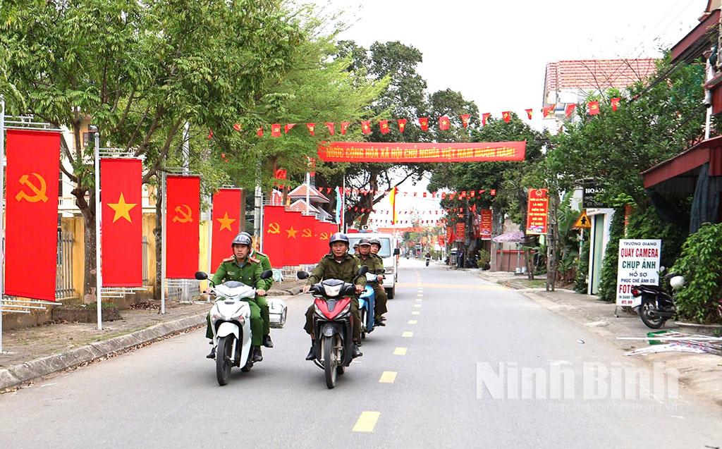 Tỉnh Ninh Bình đề ra mục tiêu hoàn thành việc rà soát, sắp xếp các thôn, tổ dân phố chưa đạt tiêu chuẩn theo quy định, theo hướng tinh gọn, hiệu quả. Ảnh: Ngọc Linh