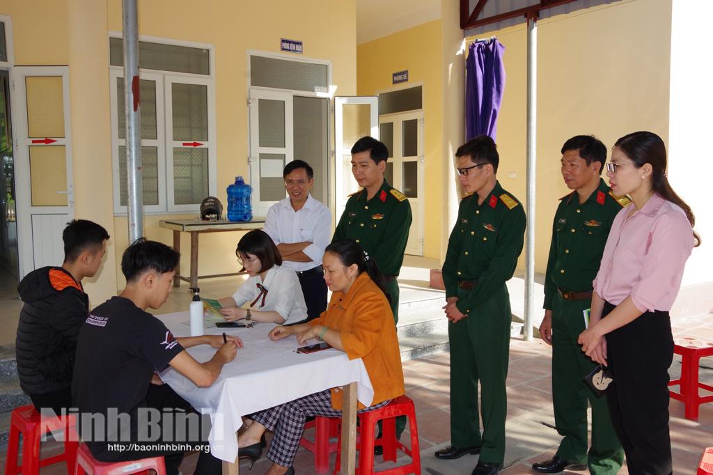 Hoa Lư hoàn thành khám sơ tuyển nghĩa vụ quân sự năm 2021