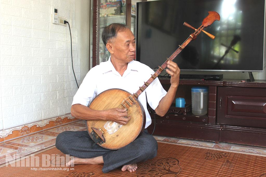 Ông Nguyễn Đức Ngọc với nỗ lực bảo tồn nghệ thuật hát Văn