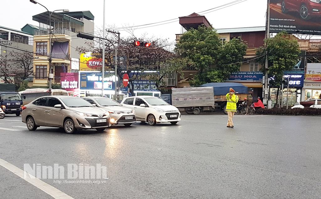Quyết tâm đảm bảo trật tự an toàn giao thông để nhân dân vui Xuân, đón Tết