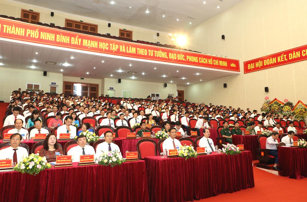 Đại hội đại biểu Đảng bộ thành phố Ninh Bình lần thứ XX thành công tốt đẹp