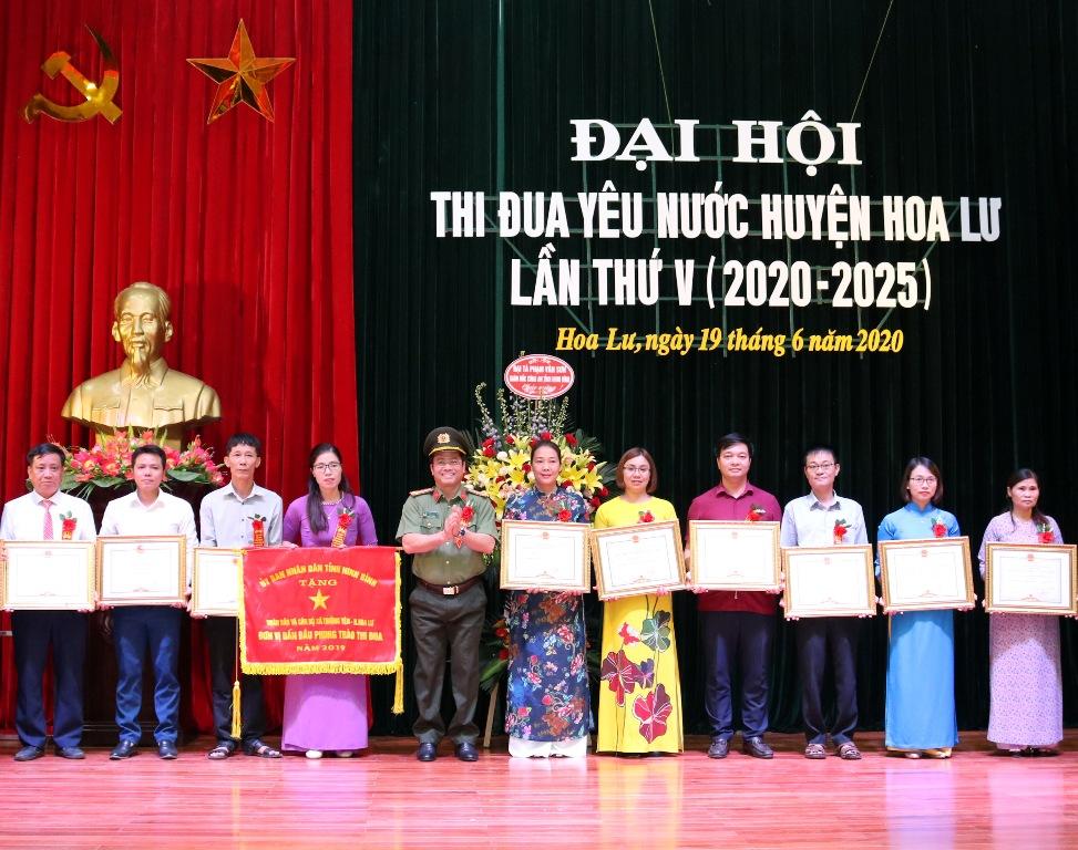 Đại hội thi đua yêu nước huyện Hoa Lư lần thứ V