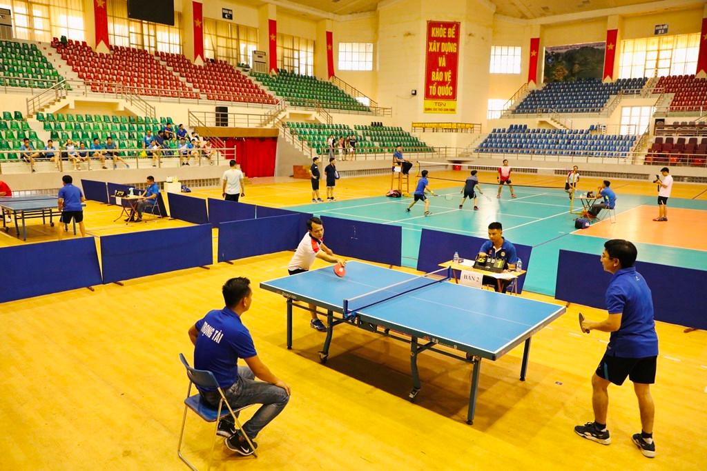 Khai mạc giải Cầu lông- bóng bàn ngành KSND tỉnh Ninh Bình lần thứ XII