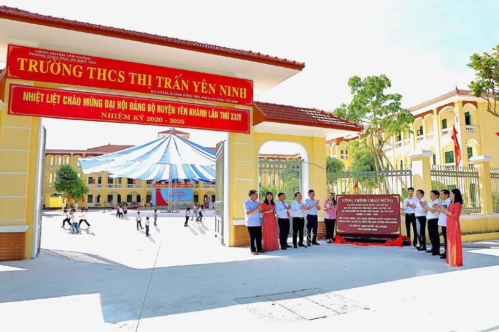 Đoàn kết, năng động, sáng tạo, xây dựng huyện Yên Khánh phát triển theo hướng nông thôn mới kiểu mẫu, giàu mạnh, văn minh