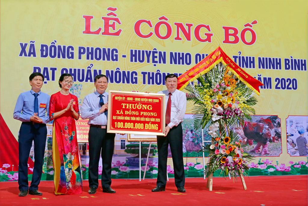 Phát huy tinh thần dân chủ, đoàn kết, sáng tạo, đổi mới, lãnh đạo toàn diện, xây dựng huyện Nho Quan ngày càng phát triển