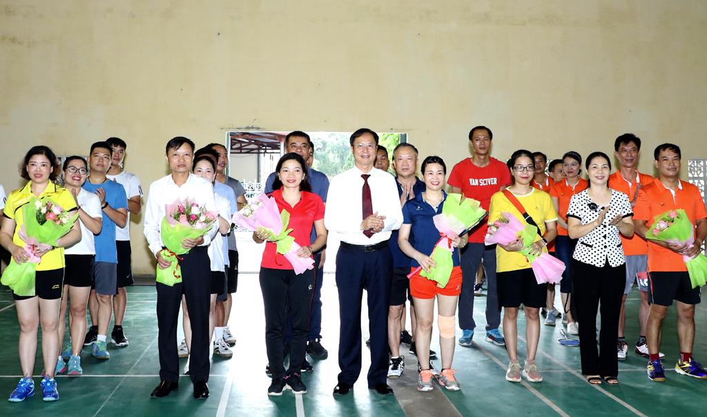 Khai mạc giải cầu lông huyện Hoa Lư năm 2020