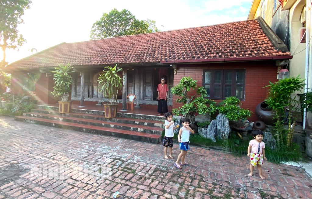 Kim Sơn bảo tồn nét đẹp kiến trúc của những ngôi nhà ngói đỏ