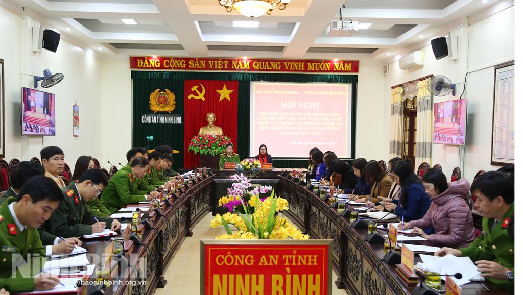 Tổng kết việc thực hiện Nghị quyết liên tịch về "Quản lý, giáo dục người thân trong gia đình không phạm tội và tệ nạn xã hội"