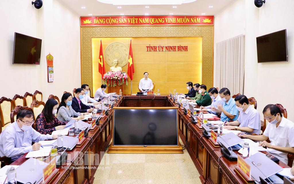 Thường trực Tỉnh ủy giao ban với Thường trực các huyện, thành ủy, đảng ủy trực thuộc