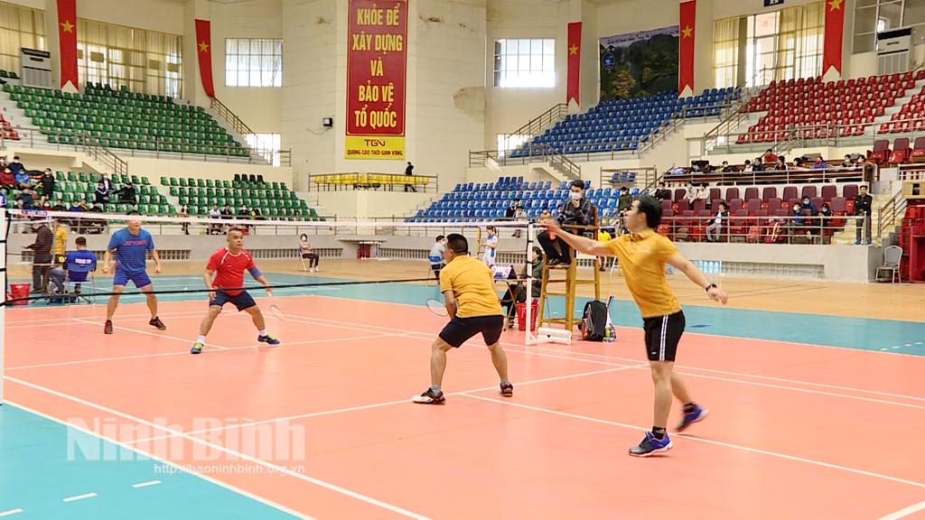 Khai mạc giải cầu lông các câu lạc bộ Cúp Phát thanh- truyền hình Ninh Bình