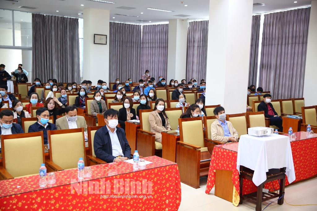 Tập huấn nâng cao năng lực quản lý và khởi sự doanh nghiệp