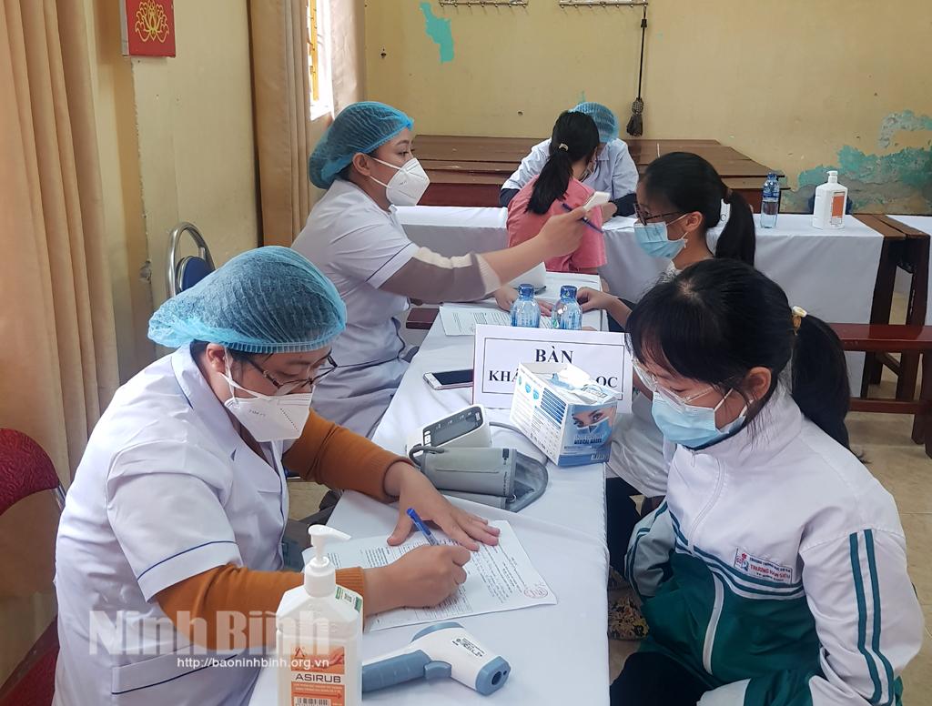 Rà soát tiêm vắc xin phòng COVID-19 Sputnik V mũi 2