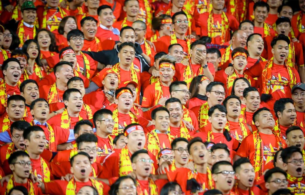 Hỗ trợ phí xét nghiệm COVID-19 cho khán giả tới Mỹ Đình xem bóng đá