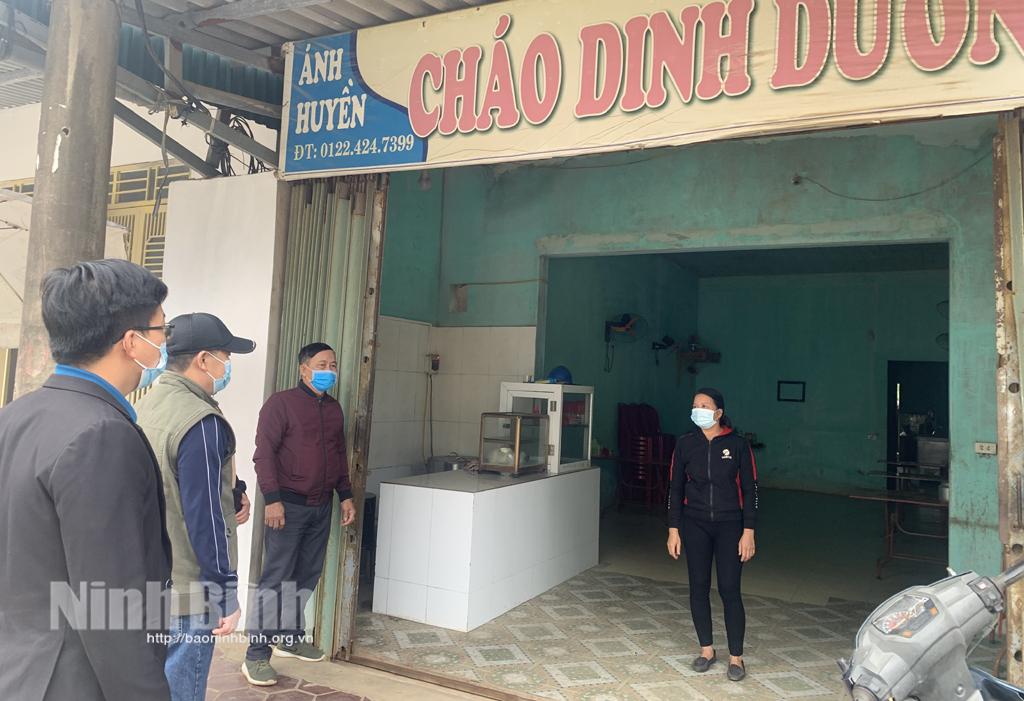 Ninh Bình ghi nhận nhiều ca bệnh trong cộng đồng, dịch bệnh diễn biến phức tạp