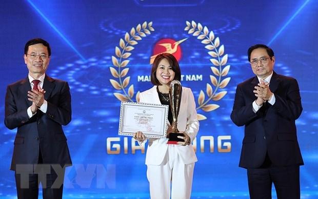 Trao Giải thưởng Sản phẩm công nghệ số Make in Viet Nam 2021